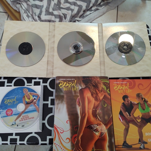 Brazil Butt Lift Workout - Picture 2 of 2